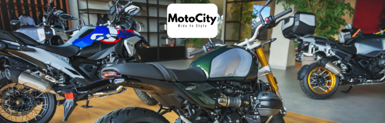 Exterior shot of MotoCity USA Daytona Beach showroom with motorcycles on display